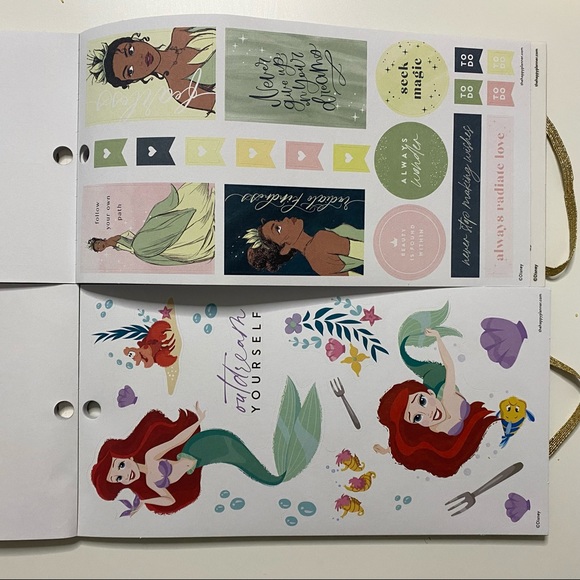 BRAND NEW DISNEY HAPPY PLANNER SET OF 4 - Picture 6 of 7